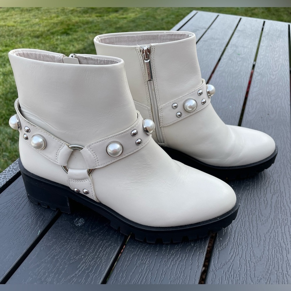 Karl Lagerfeld Paris‎ Pixie Embellished Moto Boots Size 8